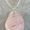 Ciondolo con Quarzo Rosa Lucidato Burattato - immagine 4