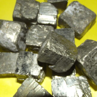 Pirite Cubica Grande Cubo Oro