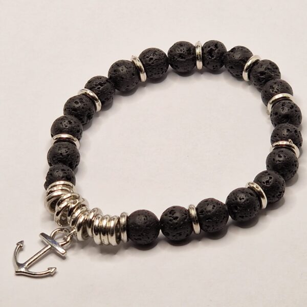 Bracciale in Pietra Lavica con Ancora