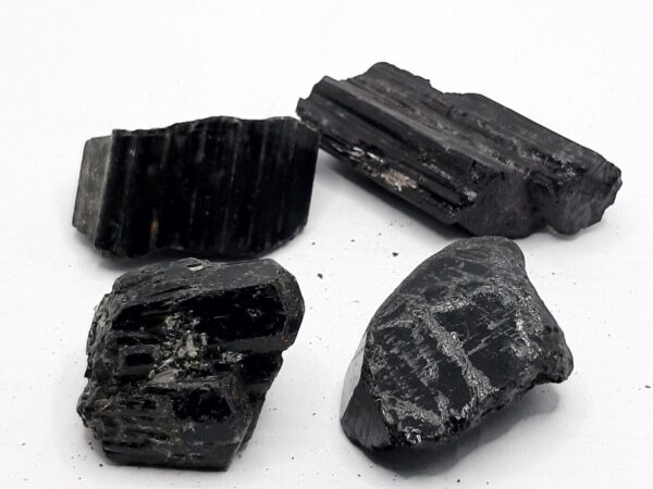 Tormalina Nera Grezza mm 30-40