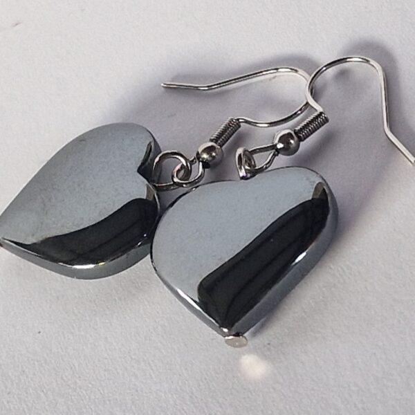 Orecchini Cuore in Ematite