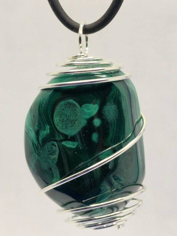 Ciondolo con Malachite Pietra Grande Lucidata Burattata - immagine 4